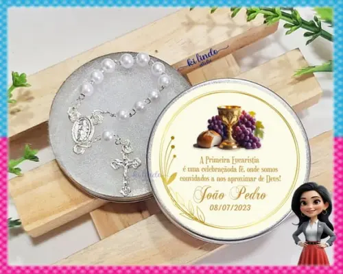 Lembrancinha de Primeira Eucaristia Mini Terço na Latinha