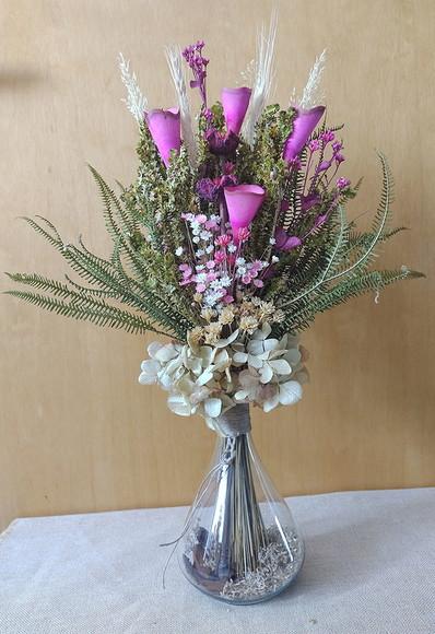 Arranjo com Flores Desidratadas