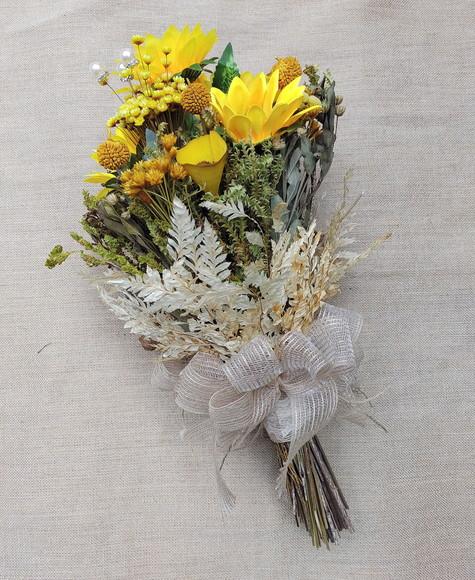 Buquê Flores Desidratadas e Girassol