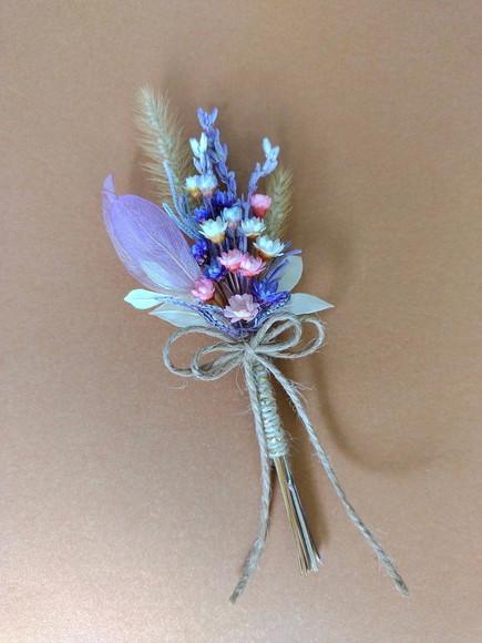 Lapela Floral com Flores Desidratadas - Lilás
