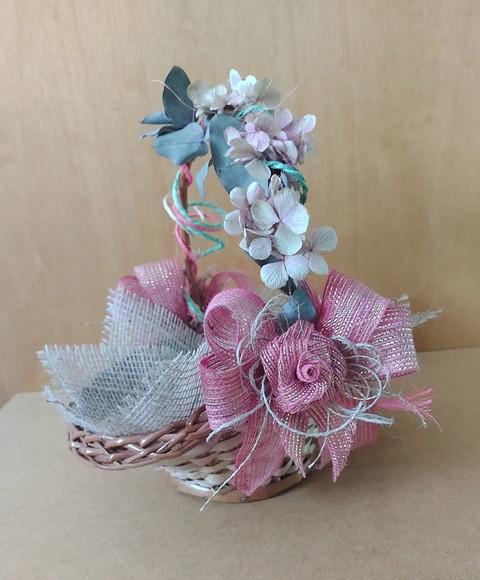 Mini Cesta Florista Decorada com Laços com Rosa de Fita