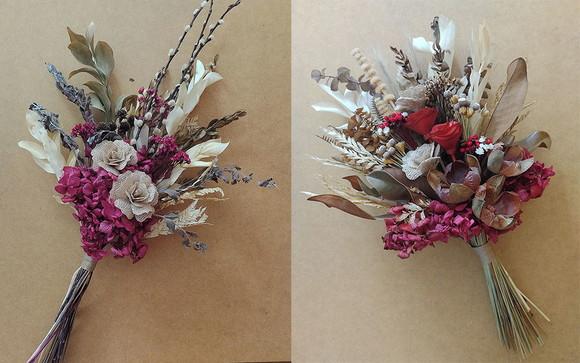 Kit 2 Buques com Flores Desidratadas
