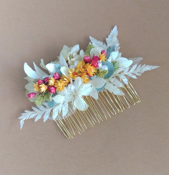 Pente Decorado com Flores Desidratadas