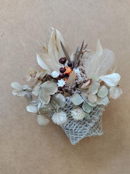 Arranjo de Flores Desidratadas com Íma de Geladeira