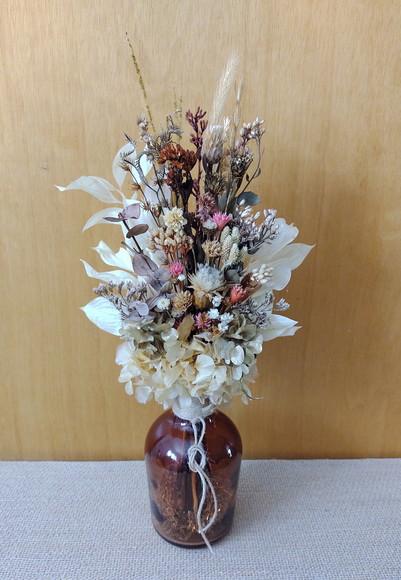 Arranjo Rústico com flores desidratadas