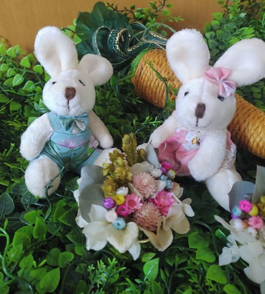 Casal de Coelhinhos (10cm)