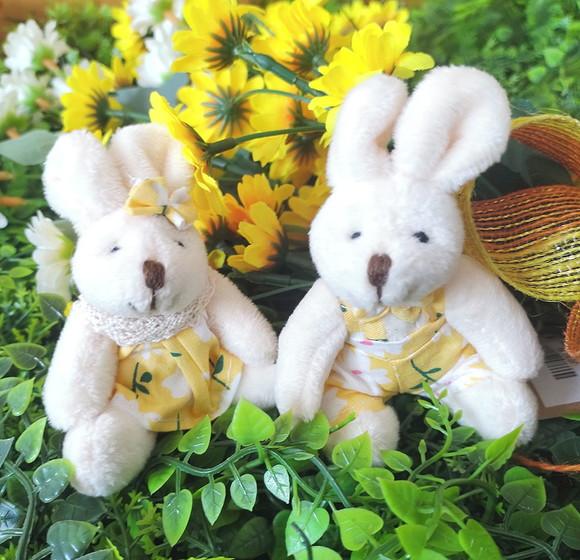 Casal de Coelhinhos (10cm) - Amarelo