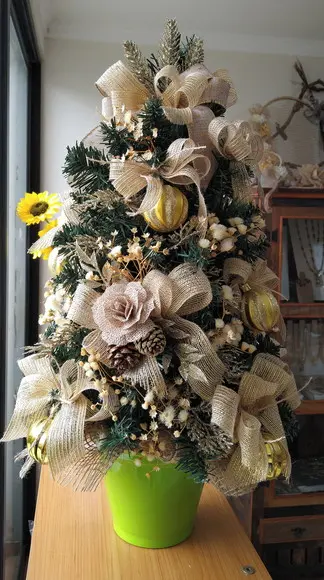 Arvore de Natal - Dourada