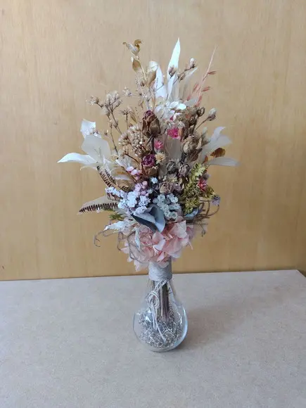 Arranjo com Flores Desidratadas