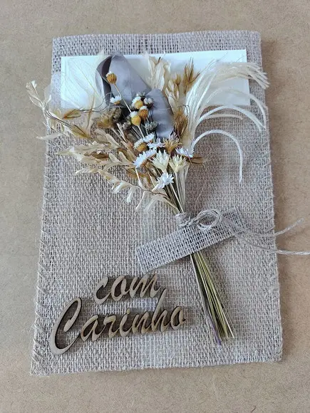 Cartão com Buque Flores Desidratadas - Nude