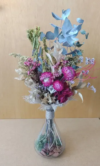 Arranjo com Flores Desidratadas - Marsala