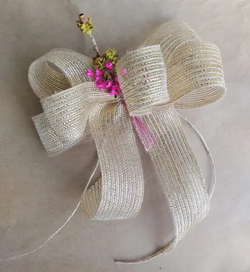 Laço m com Buque Flores Desidratadas