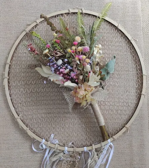 Mandala com Buque de Flores Desidratadas