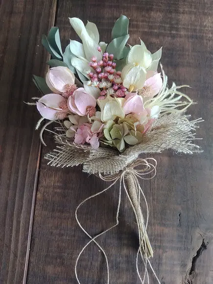 Mini Buquê P/daminha em Tons de Rosa