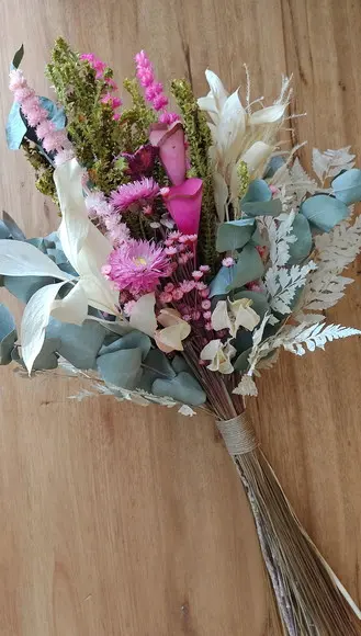 Buquê Flores Desidratadas - em Tons Rosa