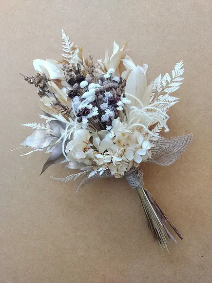 Mini Buque com Flores Desidratadas - Nude (32cm)