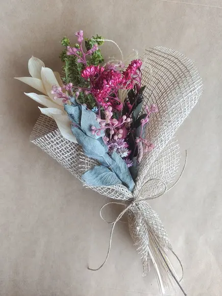 Mini Buque Flores Desidratadas - Marsala (30cm)
