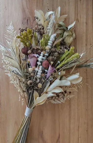 Buquê Flores Desidratadas - em Tons da Terra