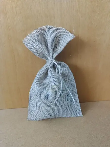 Saquinho de Juta - 19 x 35 cm