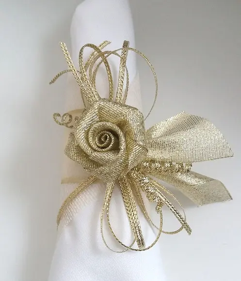 Porta-guardanapo com Flor de Fita - Ouro