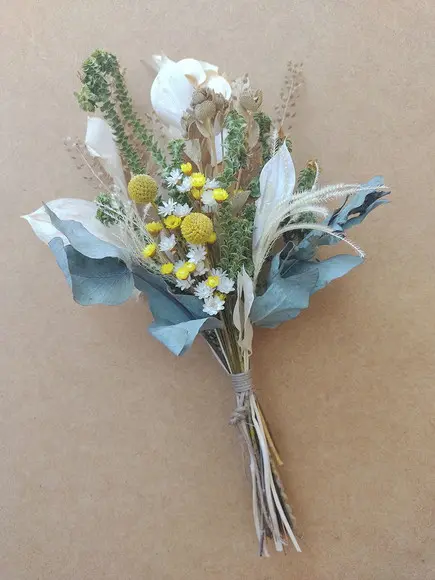 Mini Buque com Flores Desidratadas - Amarelo