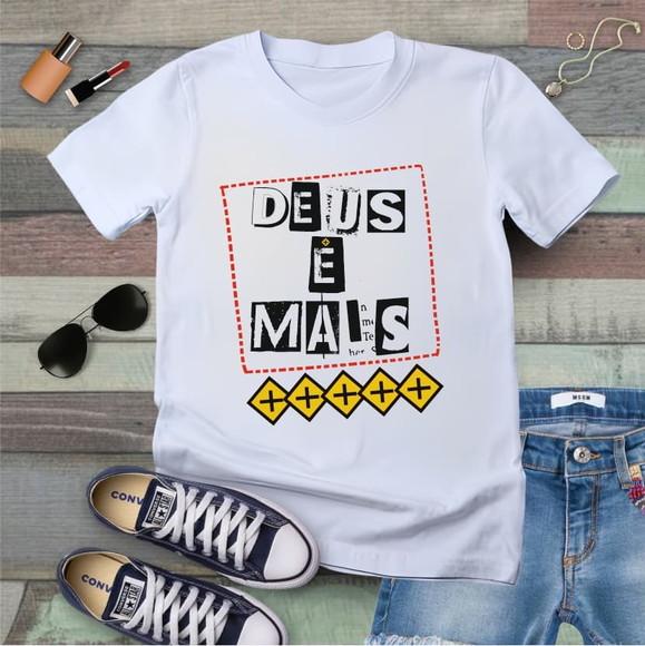 Camiseta Deus É Mais Evangélica Gospel