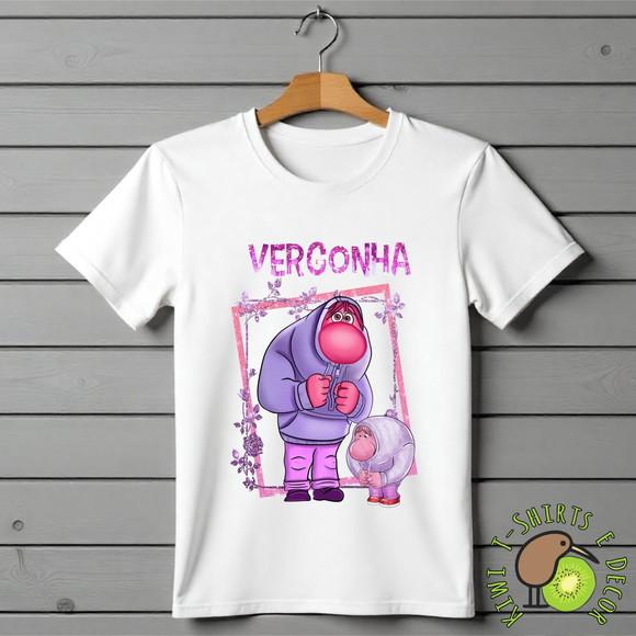 Camiseta Vergonha Divertidamente