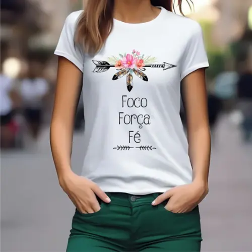 Camiseta Modelo Baby Look Gospel Foco Força e Fé