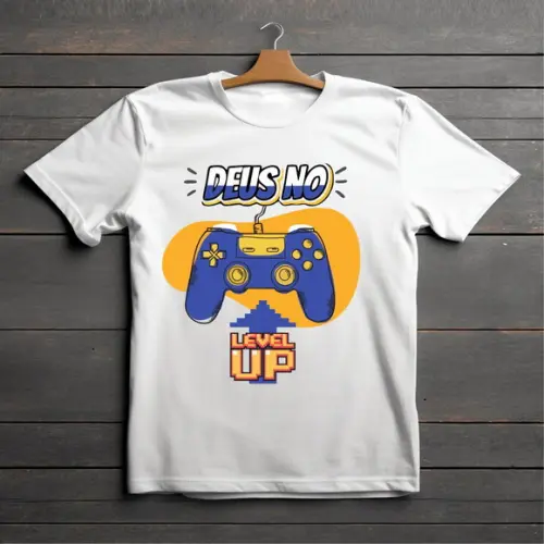 Camiseta Infantil Cristã Gospel Deus no Controle Poliéster