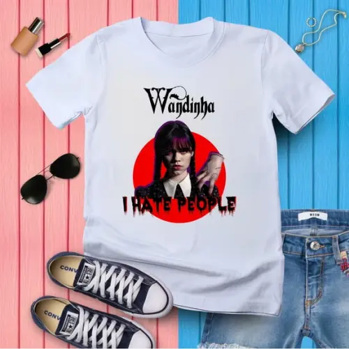 Camiseta T-shirt Wandinha Addams Wednesday Baby Look