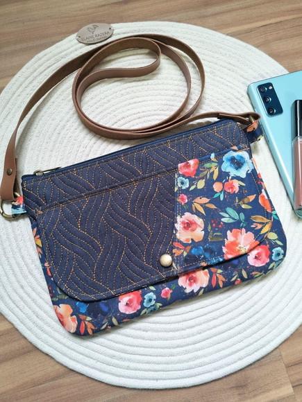 Bolsa Pequena com Alça