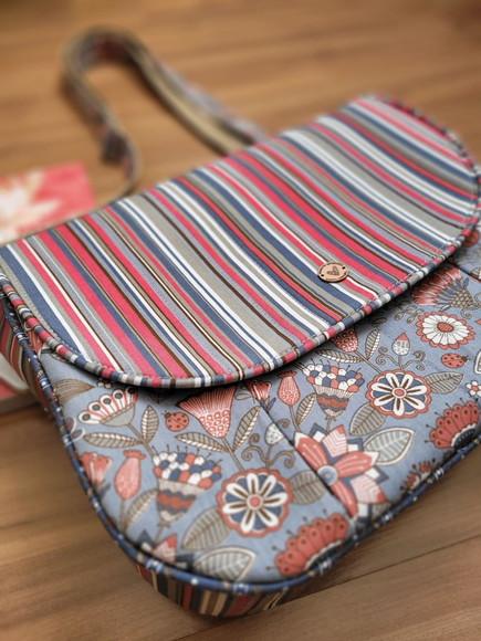 Bolsa Transversal em Tecido