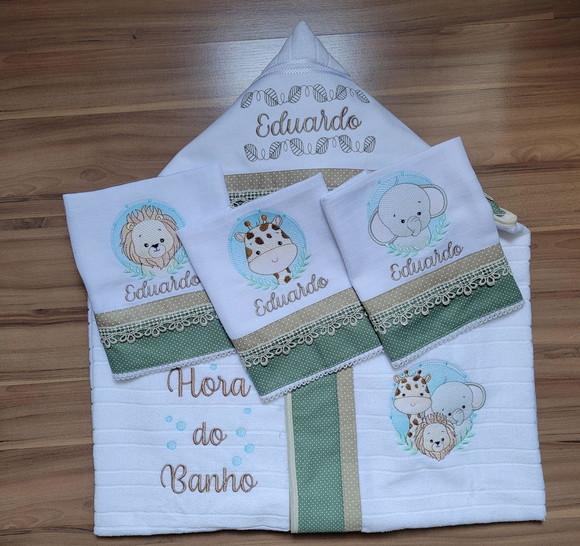 Toalha de Banho e Fraldas de Boca kit 4 peças