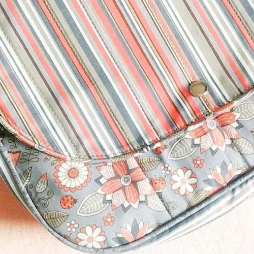 Bolsa Transversal em Tecido