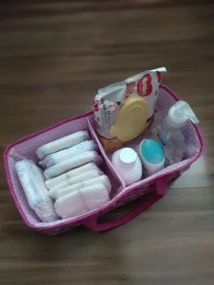 Cesta Porta Fraldas e Lenço Umedecido