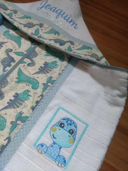 Toalha de Banho Bebe e Infantil com Capuz