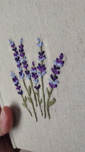 Caderno Bordado Lavanda 10x15cm