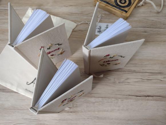 Caderno Bordado 10x15 Floral