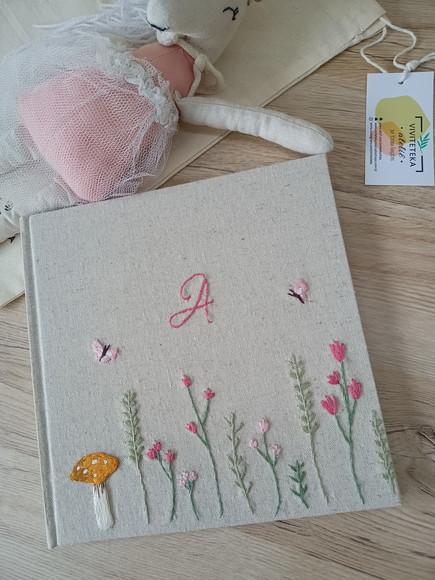 Kit Livro Bebê+porta Caderneta Vacina Jardim Tulipa e Cogume
