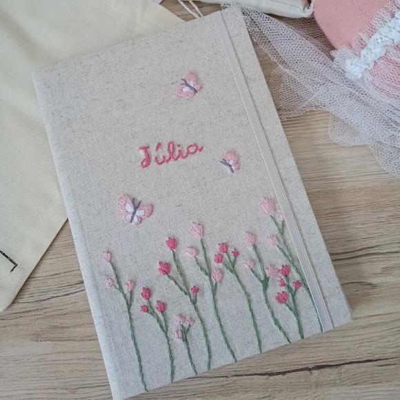 Kit Liv Bebê+port Caderneta Vacina+cadernoa5 Tulipas Bordada