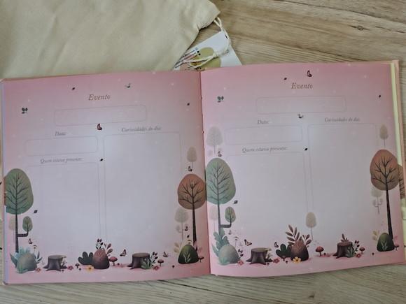 Livro do Bebê Jardim Bordado a Mão