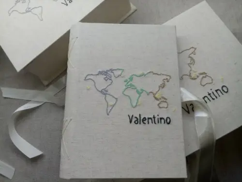 Álbum de Fotos A5 Mapa Mundi Bordado
