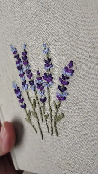 Caderno Bordado Lavanda 10x15cm