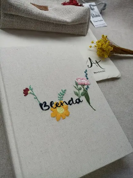 Caderno Personalizado Bordado a Mão