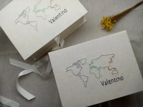 Caixa e Álbum A5 Bordado Mapa Mundi
