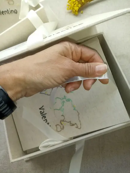 Caixa e Álbum A5 Bordado Mapa Mundi