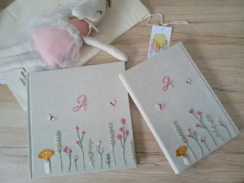 Kit Livro Bebê+porta Caderneta Vacina Jardim Tulipa e Cogume