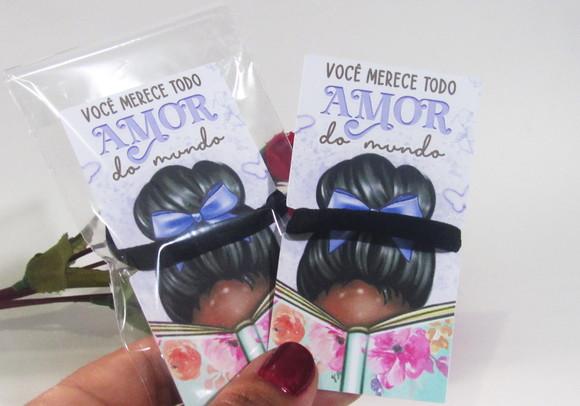 Lembrancinha Dia da Mulher Tag com Xuxinha para Cabelo