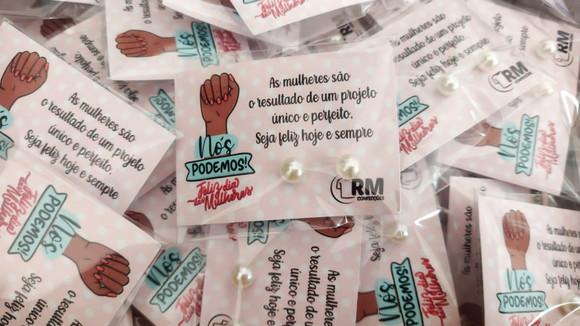 Tag com Brinco Lembrancinha Dia das Mulheres