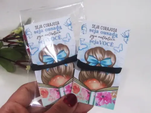 Lembrancinha Dia da Mulher Tag com Xuxinha para Cabelo